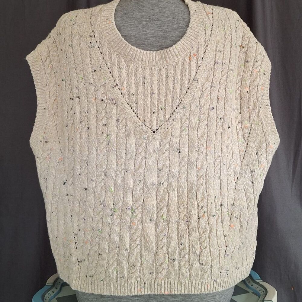 L Antropology Pilcro Multicolor Fleck Sweater Vest Minimalist Rich Mom Luxury